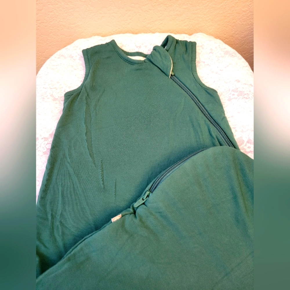 Kyte Baby Emerald Green Sleeper Sack (Size Small)